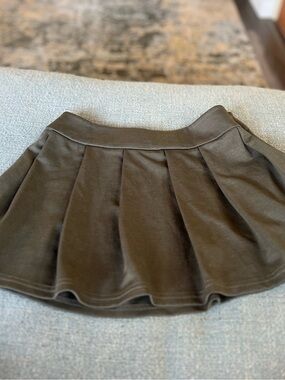 Women's Olive Green Pleated Mini Skirt